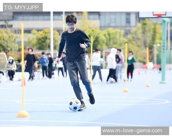 提升足球运球技巧的中考备战视频推荐与解析